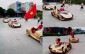 Bộ sưu tập 'Siêu xe' bằng gỗ của ông bố Việt Nam gây chú ý tới báo chí quốc tế